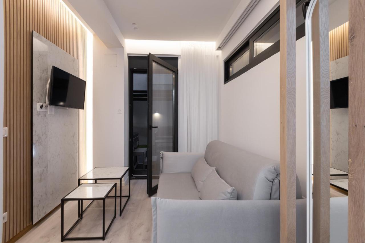 Incanto Boutique Suites - Mets Athena Bagian luar foto